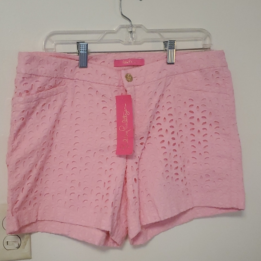 Lylly Pulitzer beautiful short